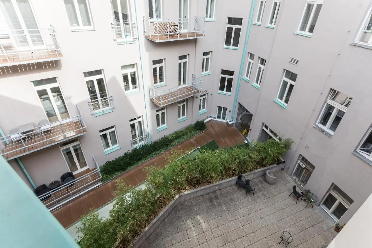 Royal Residence Apartments In The Heart Of Prága